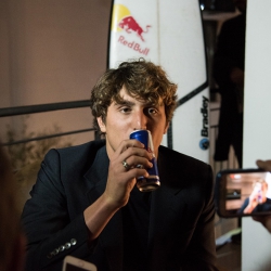 Eventi - Leo Première
